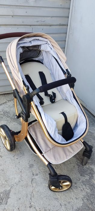 Продам коляску для Вашей булочки.