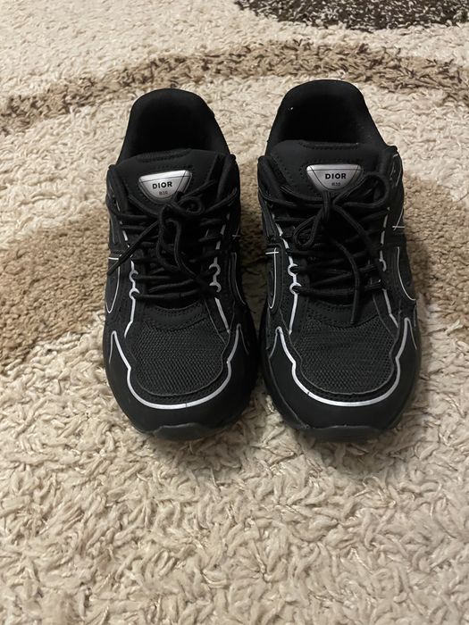 Adidasi Dior B30