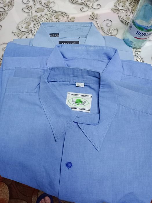Продам рубашка  синий