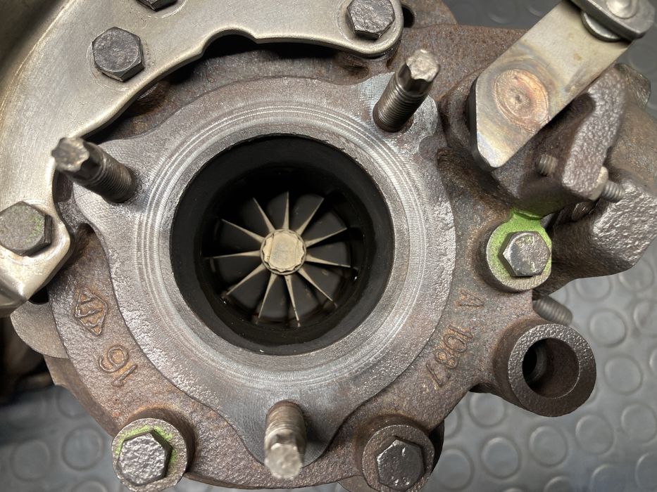 Турбо за тойота авенсис/Toyota avensis Т27 2.0D4D/2.2D4D 09-12г