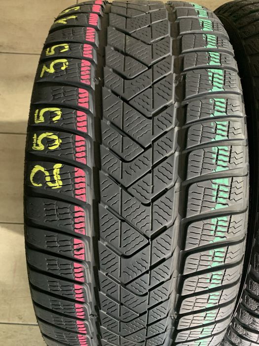 Set 255 35 19 / 225 40 19 iarna run flat