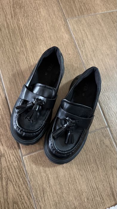 Pantofi fete, zara, marimea 29