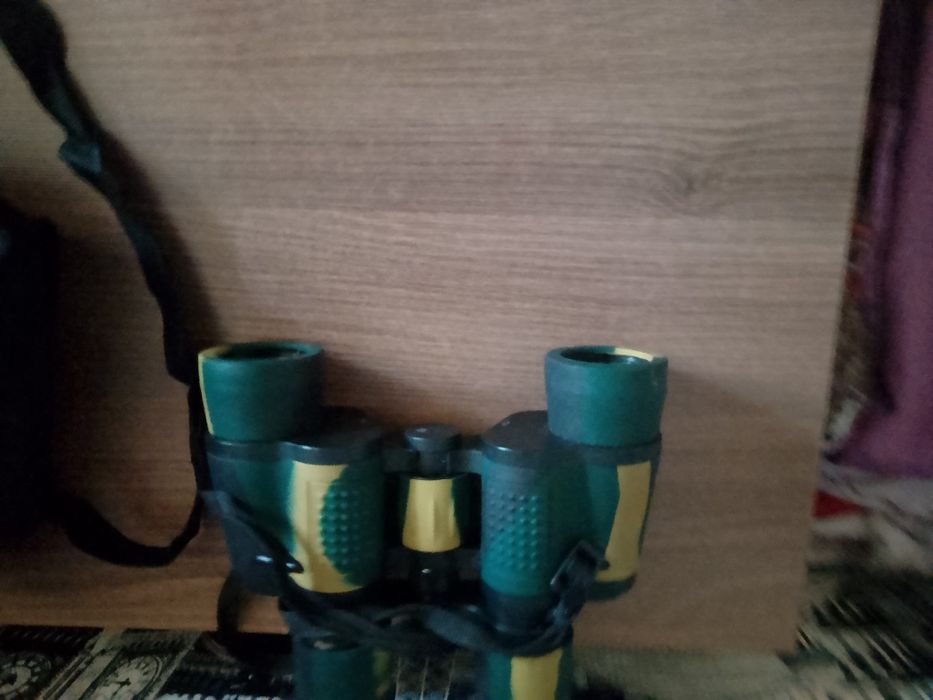 Бинокль Bushnell 8x40