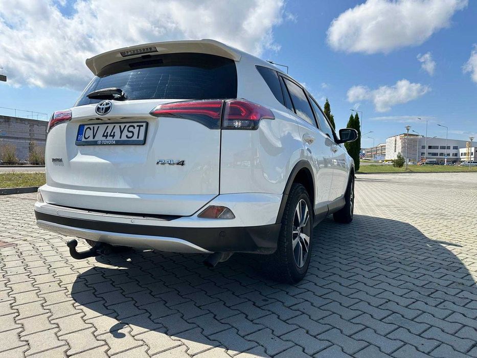 Toyota RAV4 2.0 D-4D 2WD 2016