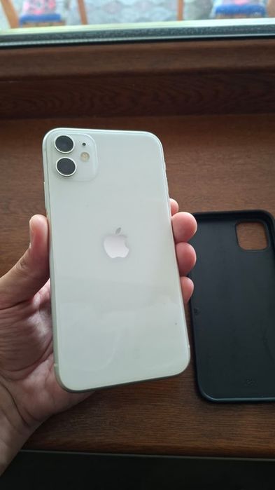 Iphone 11 в хорошем состояний
