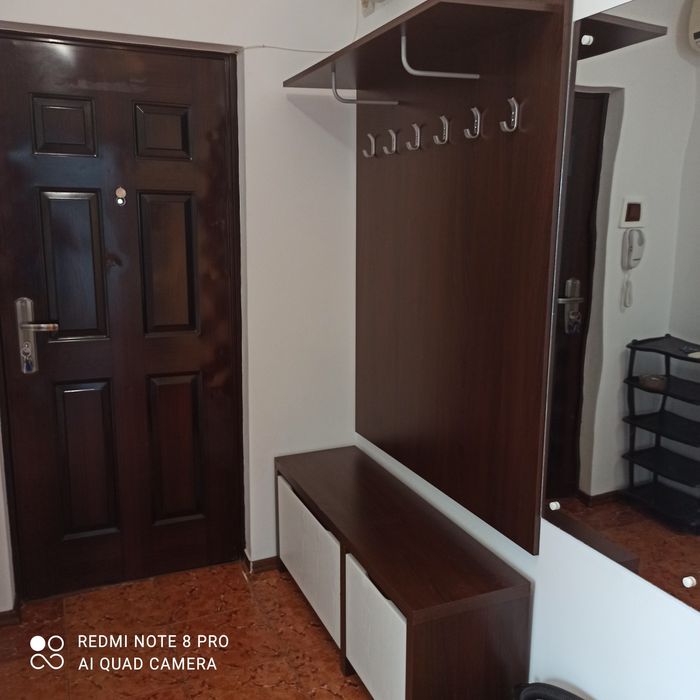Proprietar închiriez apartament 3 camere Vitan mall, unmobilat,utilat,renovat modern 80 m fără comision 650 euro
