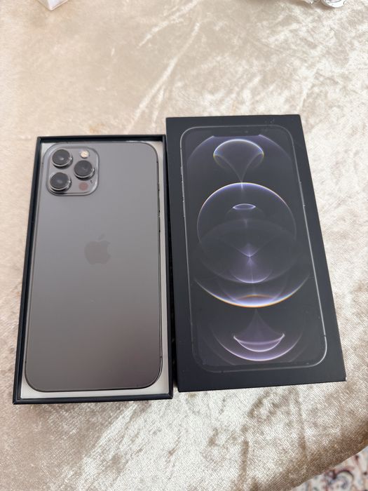 IPhone 12 Pro Max 256Gb - В идеальном состоянии