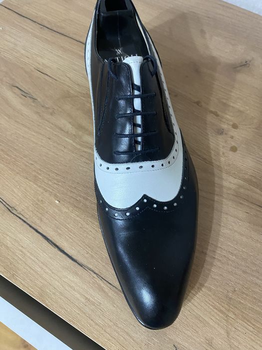 Продам мужские туфли