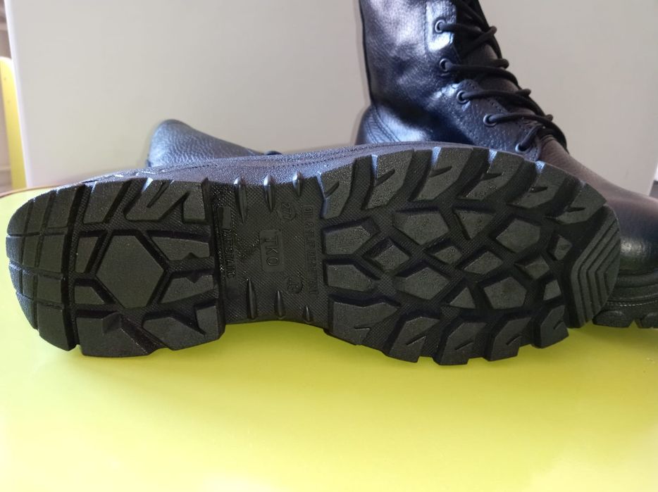 Берцы кожаный, новый