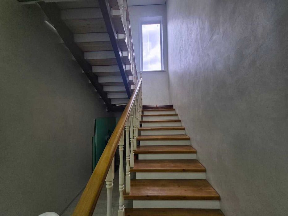 Дом, Центр, 5 комнат