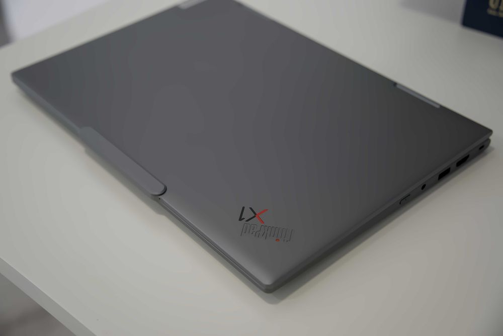 Lenovo Yoga ThinkPad X1 2-in-1 gen10