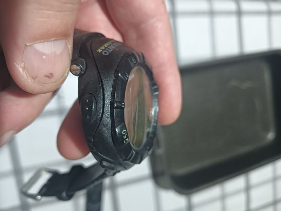 Vând ceasuri casio.