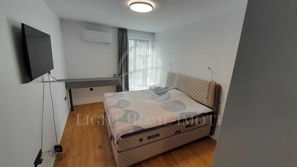 Продава се Четиристаен апартамент в Пловдив, Каменица 2 - 131 кв.м за 2214 €/кв.м - Снимка #4
