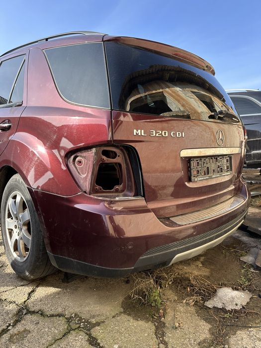 Haion / Bara spate Mercedes ML W164