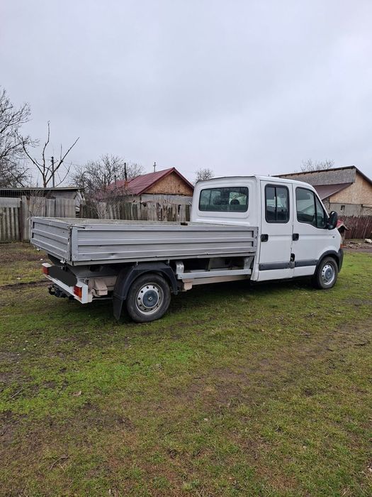 Vand Renault Master Doka 4400 euro,motor 2.5 Dci ,6 trepte ,dimensiuni