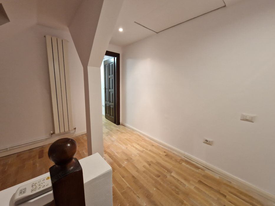 Gradina cu magnolii 2 camere Proprietar