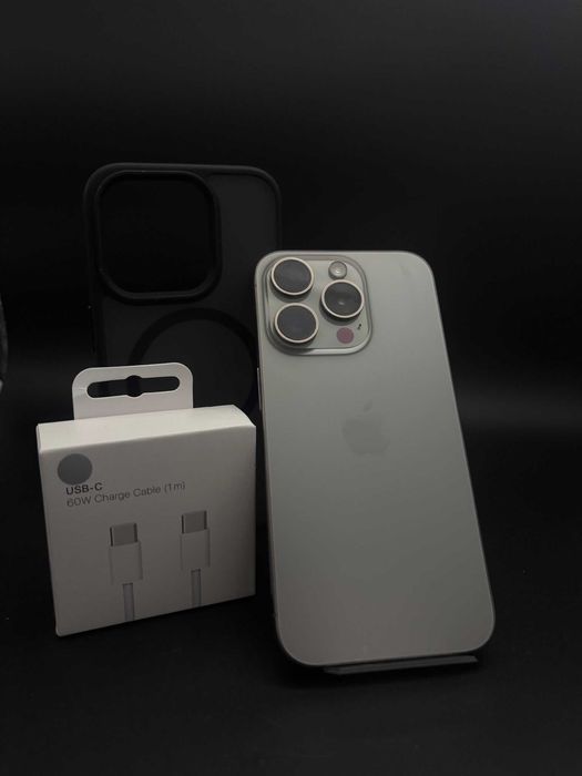 Dracula Amanet: Iphone 15 Pro 128Gb/86%.