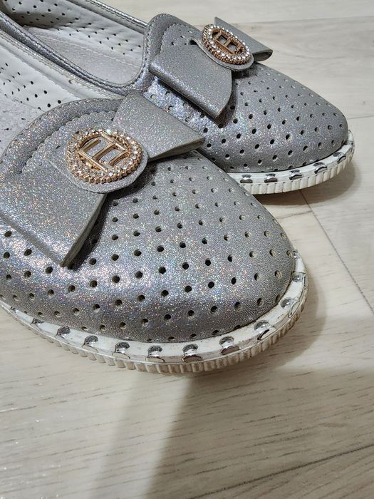 Продам туфли школьные  для девочки31 размер