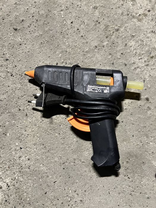 Pistol de lipit plastic
