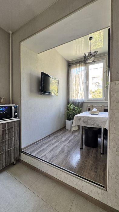 Продается своя 1в2/2/4 лоджия 2*6 Феруза. ЭКО базар ,Гинекология