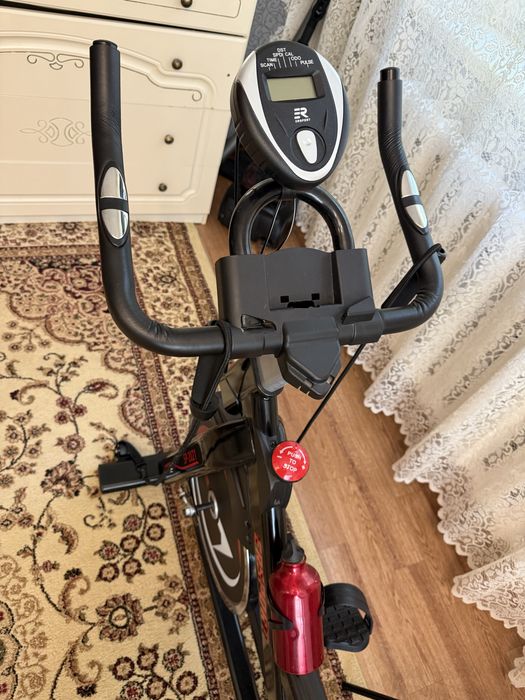 Продам велотренажер. Пользовалась совсем мало.
