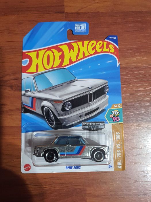 Hot Wheels BMW M3 WAGON + 92'' BMW M3 Дълга карта Америка