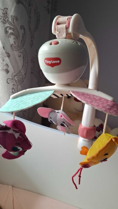 Въртележка за кошара Tiny Love