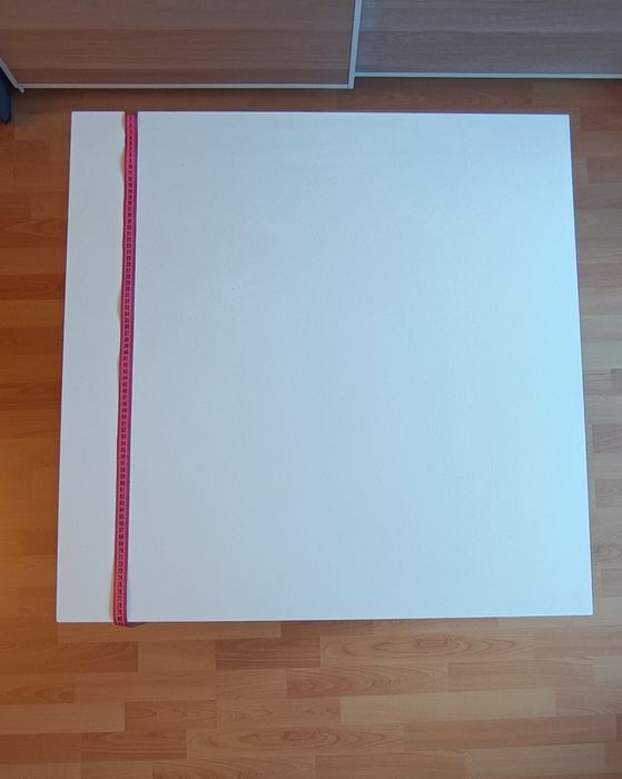 Măsuță de cafea albă