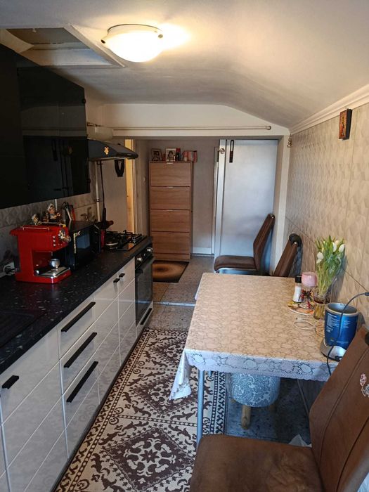 Casa cu garaj, foisor, loc de relaxare acoperit. Direct proprietar