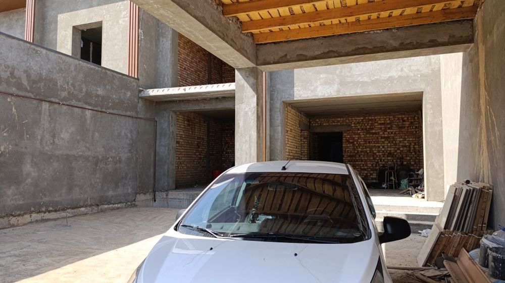 Uy sotiladi kotej Duo House salar kocha