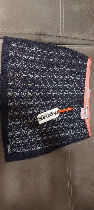 Пола марка Superdry