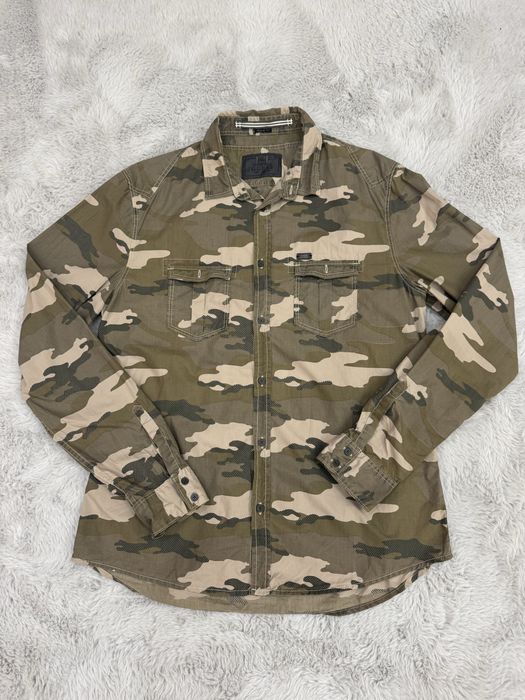 Мъжка риза GUESS . Размер L