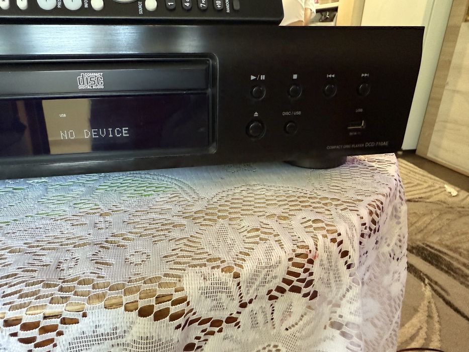 Denon DCD-710AE Качествен плеър