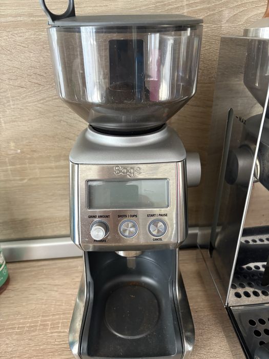 Rasnita Sage smart grinder pro