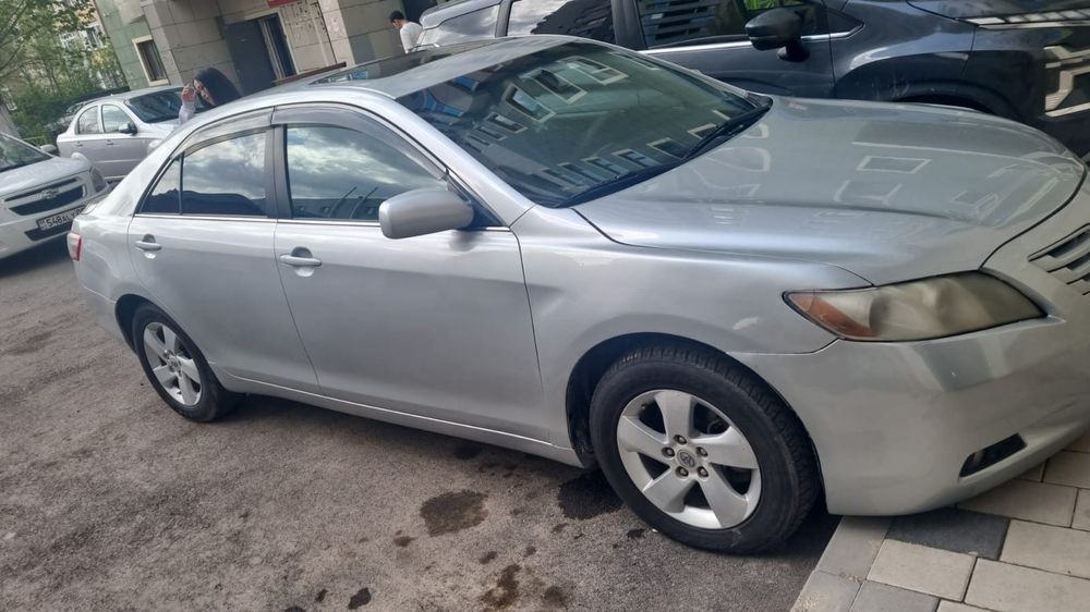 Срочно продам тойота камри