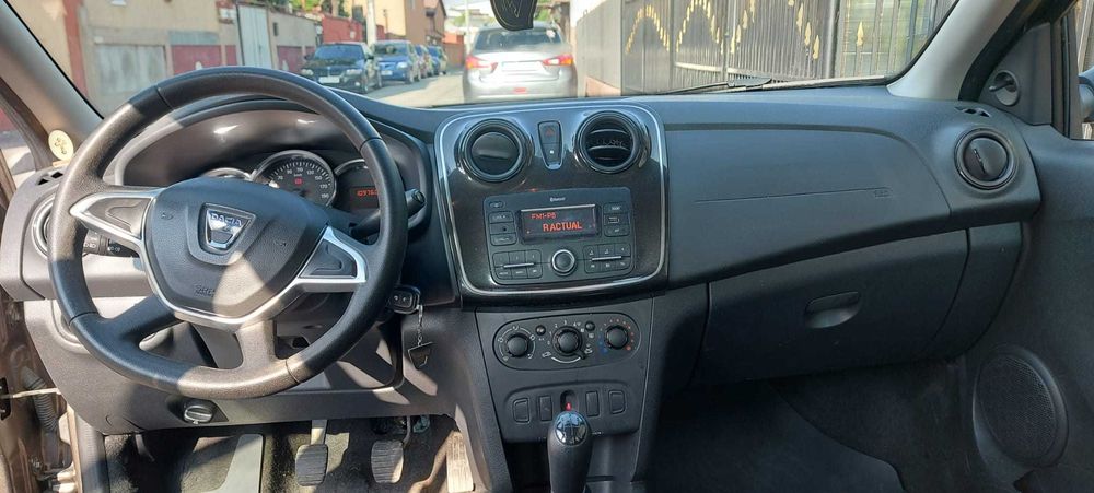 DACIA Logan 2018 — imagine 2
