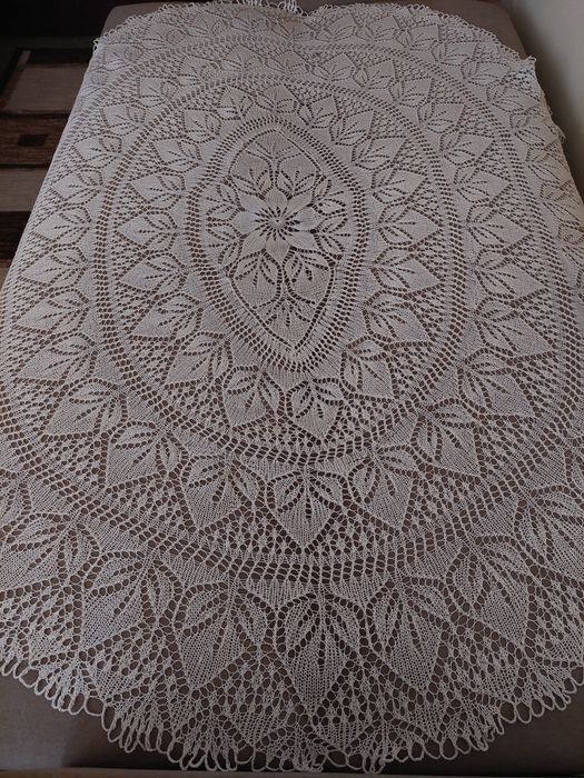 Ръчно плетени покривки