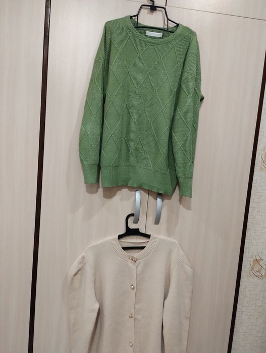 Пуловер в зелено XXL