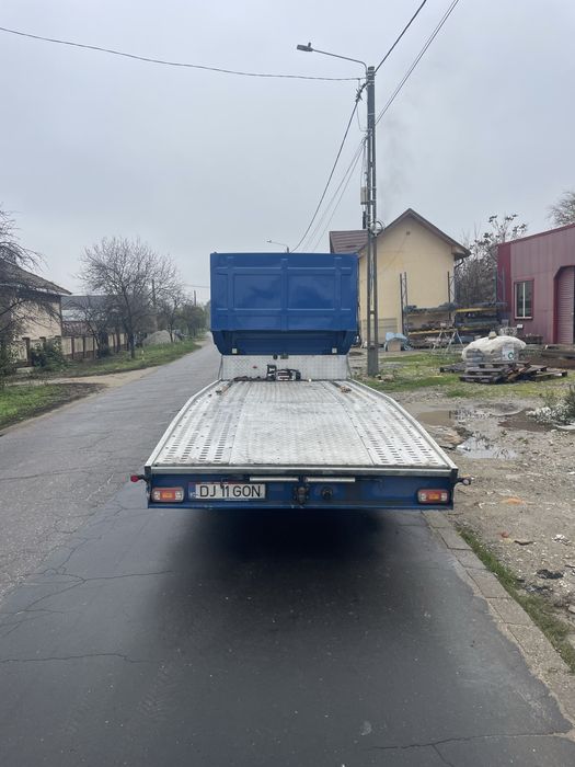 Iveco Daily.        .