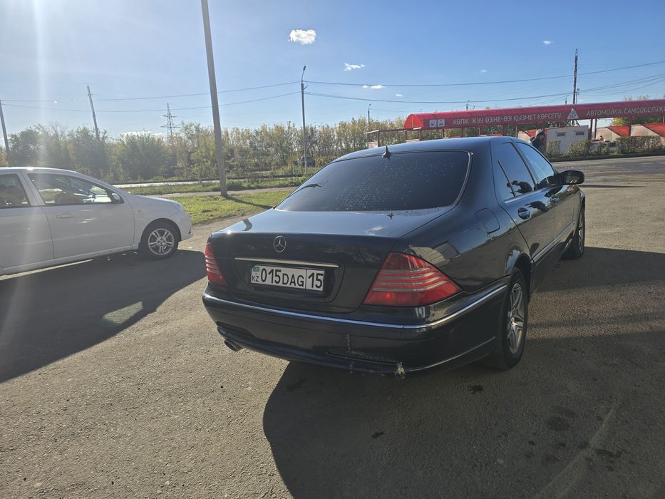 Мерседес бенс S  класса!