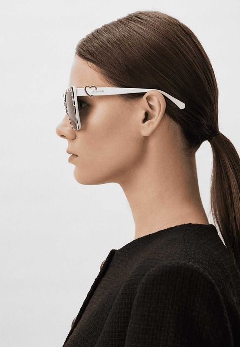 Оригинални дамски слънчеви очила Love Moschino -45%