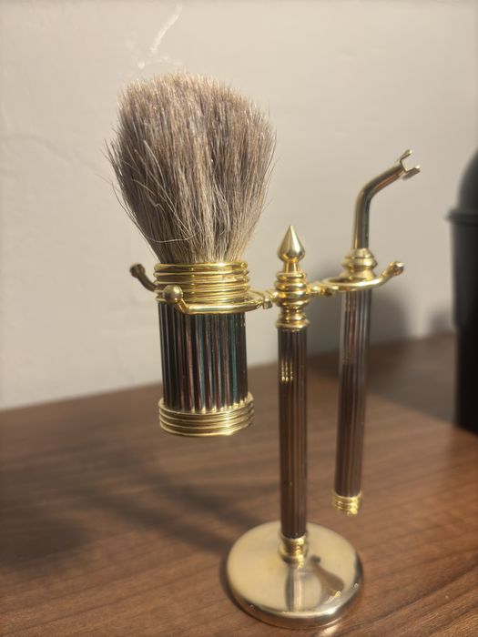 Suport clasic pentru barbierit