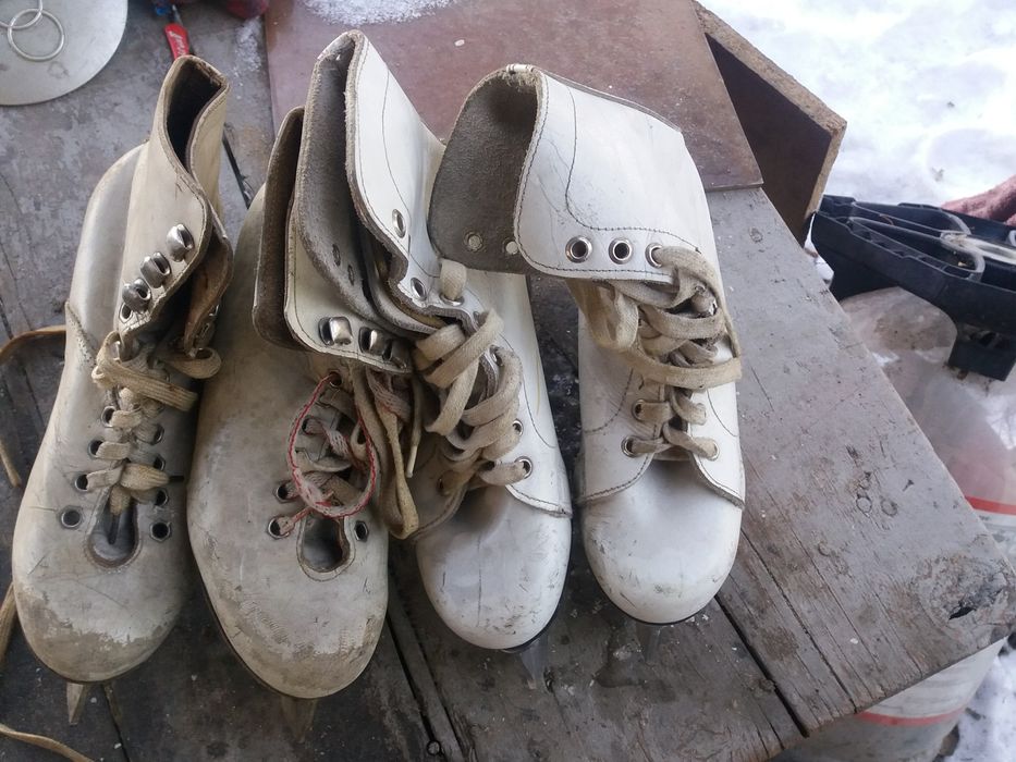 Продам детские коньки