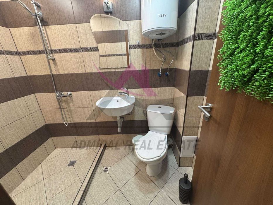 Дава се под наем Двустаен апартамент в Варна, Базар Левски - 60 кв.м за 450 € - Снимка #3