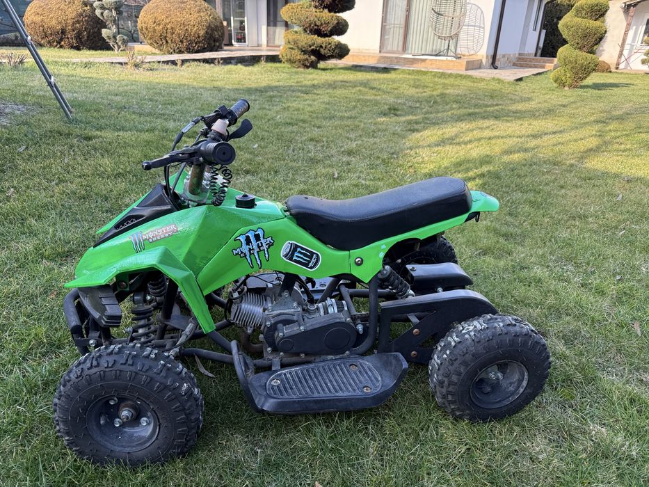 Детско АТВ пали и върви