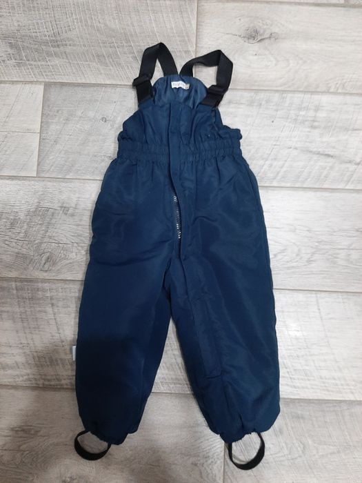 Весении куртки , комбинезоны