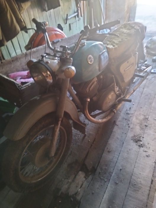 Продам Иж планета 3