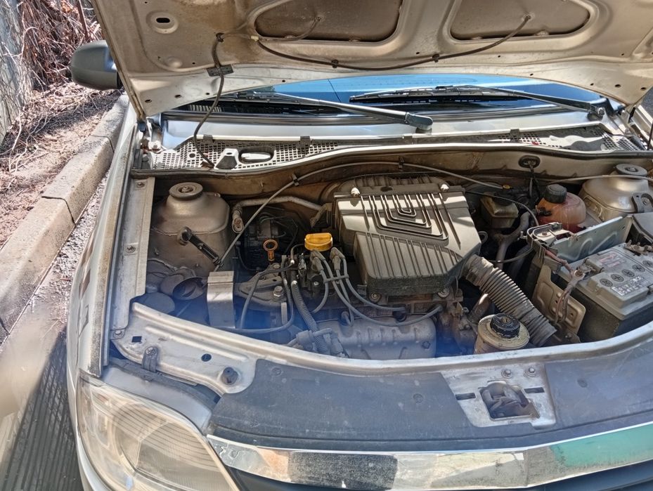 Продам авто Рено логан