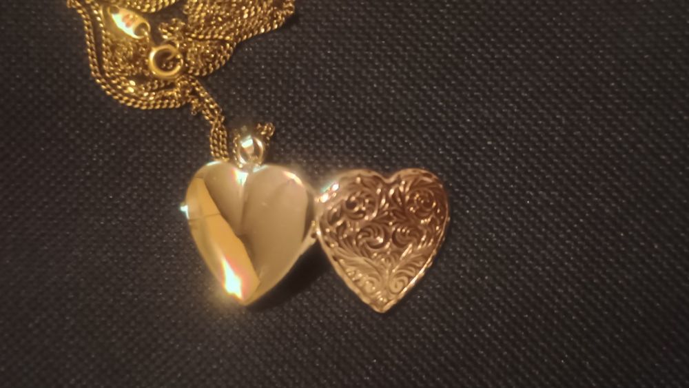Bijuterie-Inima de aur.
