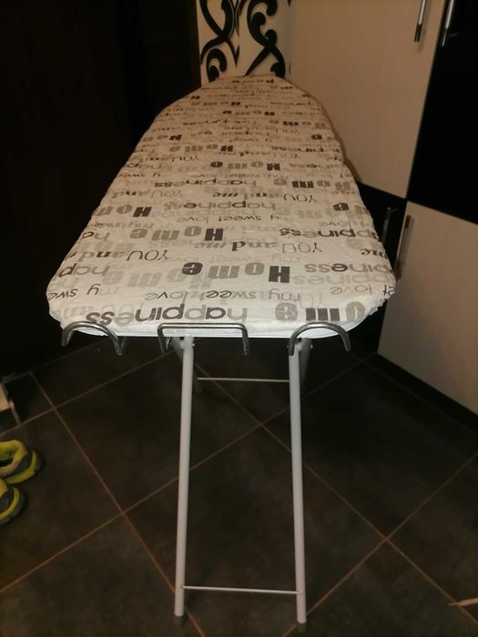 Masa de calcat si fier